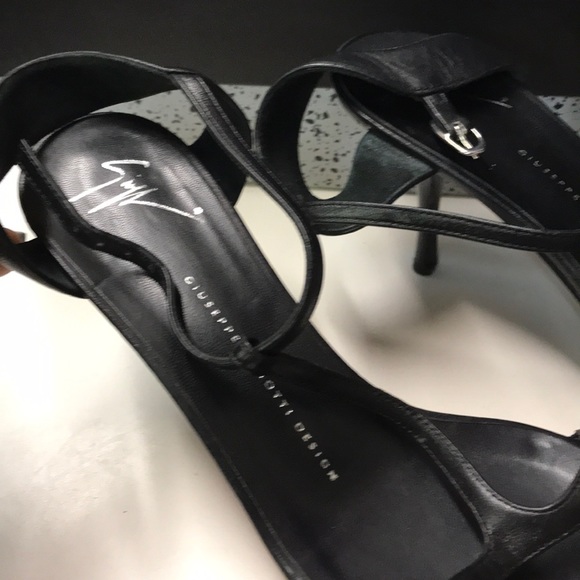Giuseppe Zanotti sandals - Picture 2 of 8